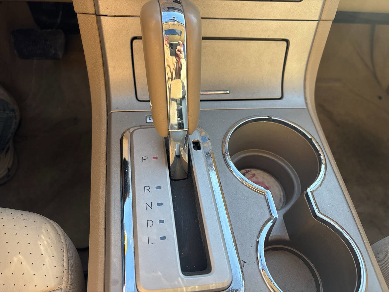 Used 2007 Lincoln MKX Base AWD 4dr SUV image 32