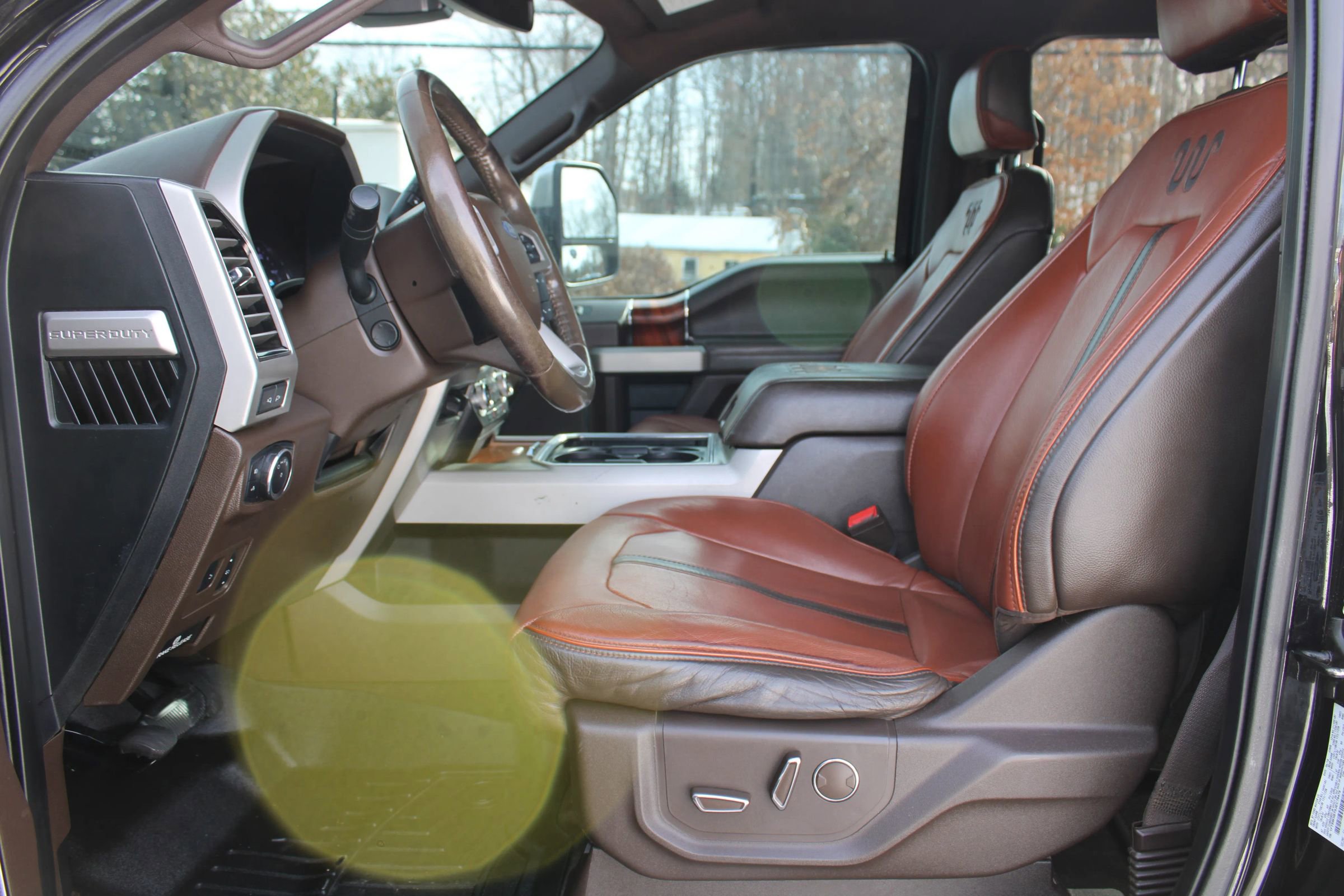 Used 2018 Ford F350 King Ranch w/ Chrome Package AWD/4WD image 17