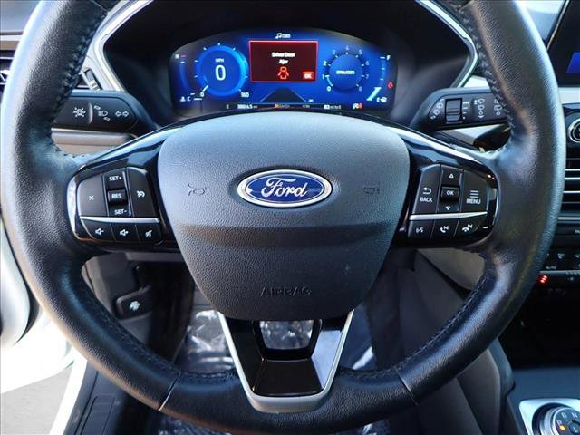 Used 2021 Ford Escape SEL w/ Technology Package image 14