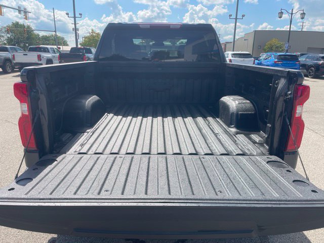 Used 2023 Chevrolet Silverado 1500 RST AWD/4WD image 34