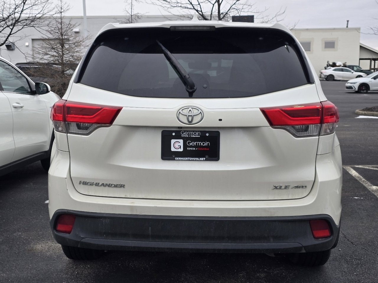 Used 2018 Toyota Highlander XLE image 6