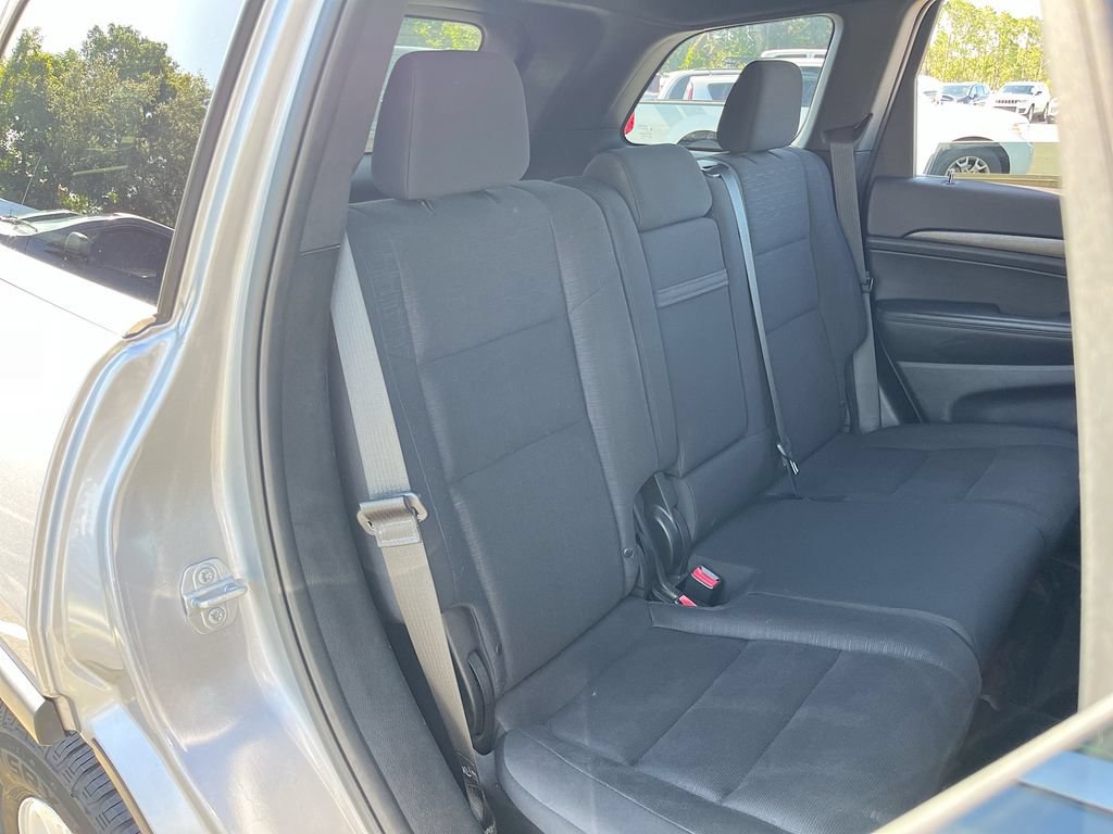 Certified 2017 Jeep Grand Cherokee Laredo AWD/4WD image 24