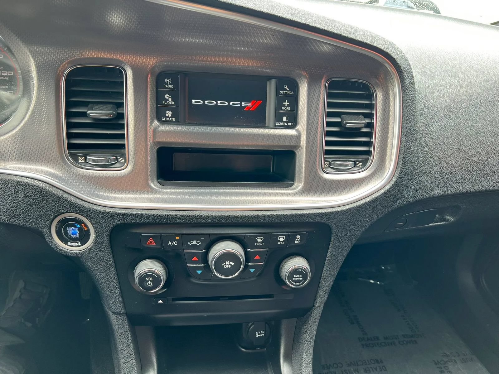Used 2012 Dodge Charger SE RWD image 16