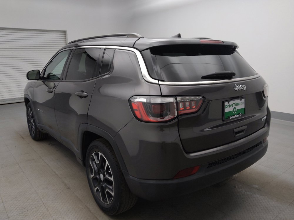 Used 2022 Jeep Compass Latitude FWD image 5