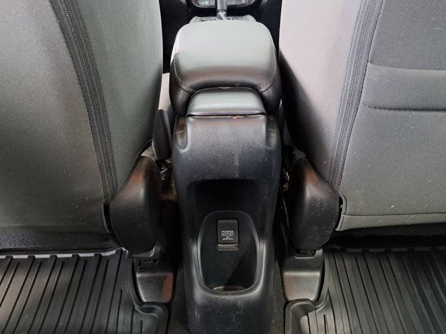 Used 2022 Honda HR-V LX image 24