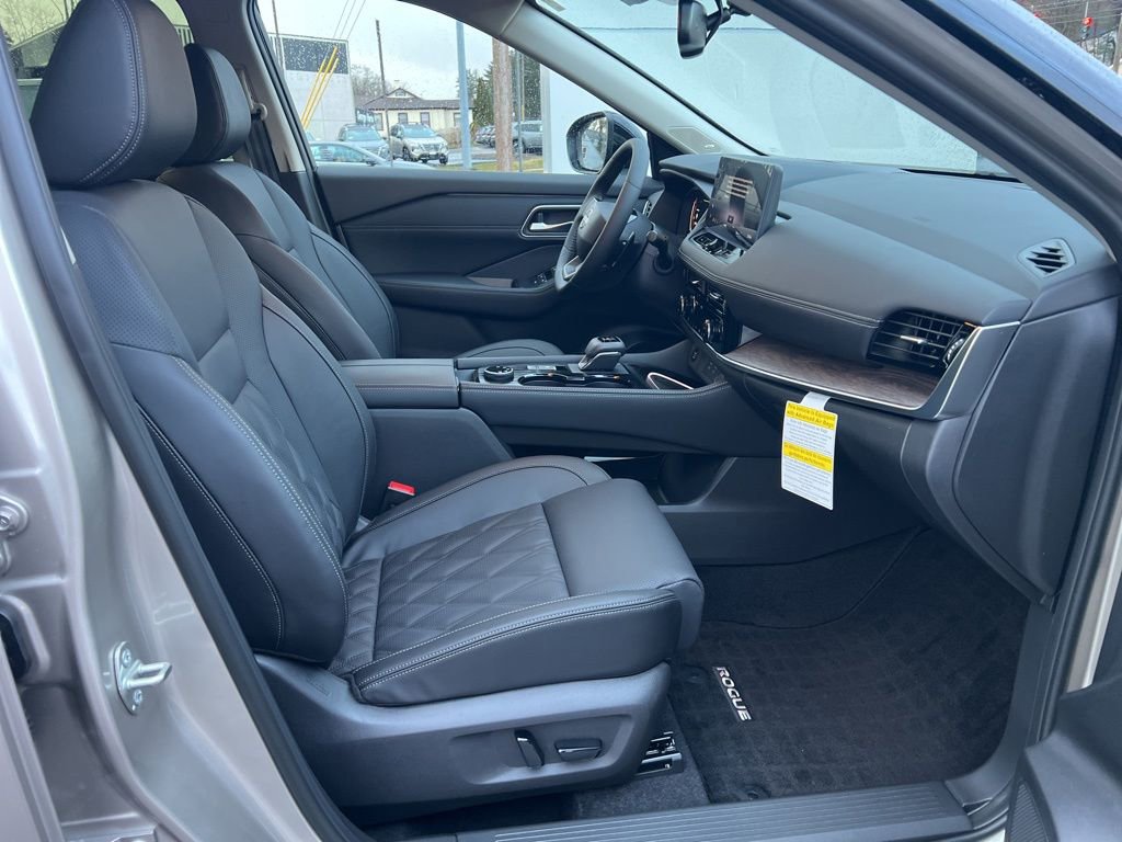 New 2026 Nissan Rogue Platinum w/ Platinum Premium Package image 46