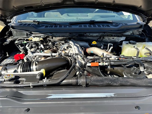 Certified 2025 Ford F350 Platinum w/ Platinum Plus Package image 22