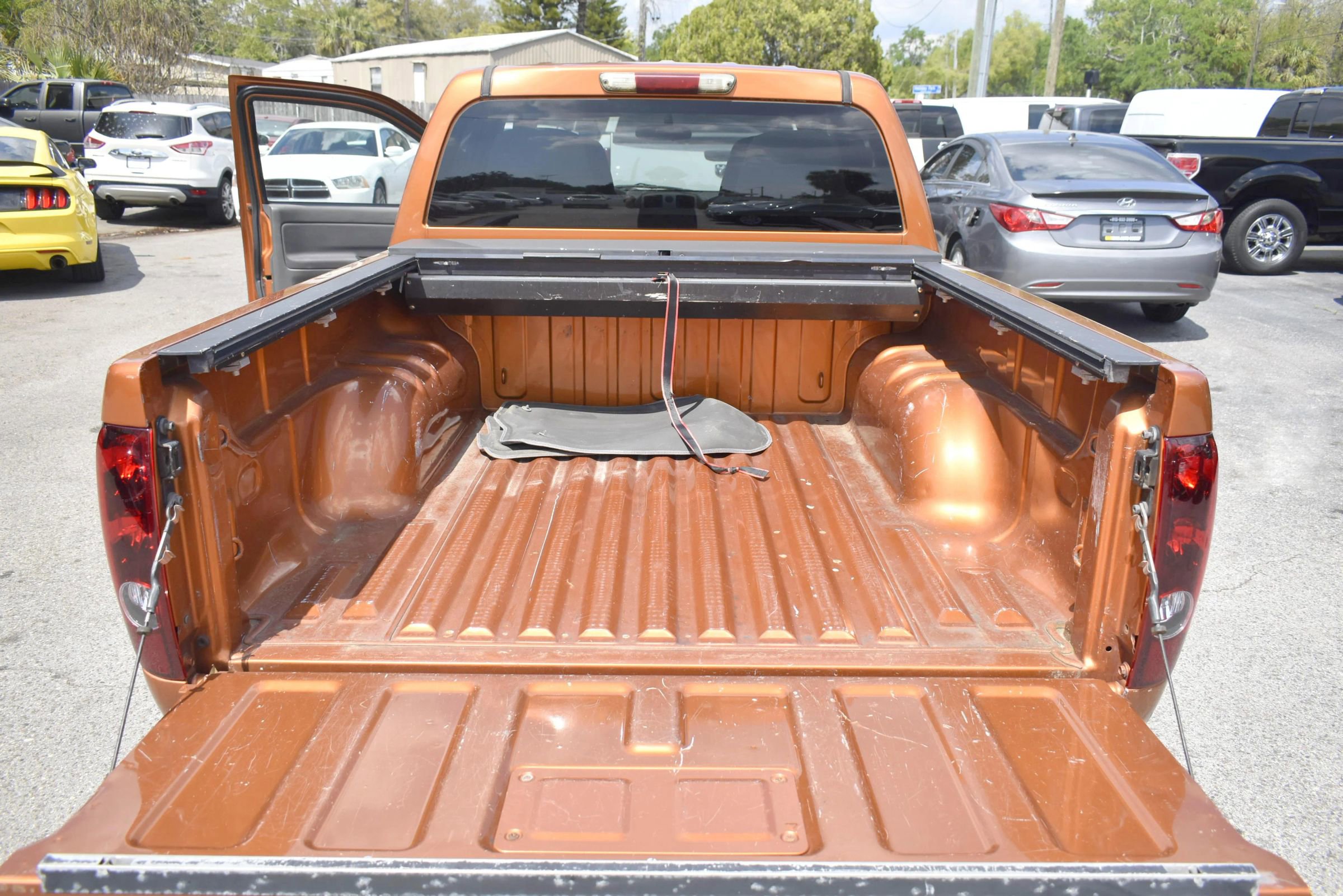 Used 2005 Chevrolet Colorado LS image 8