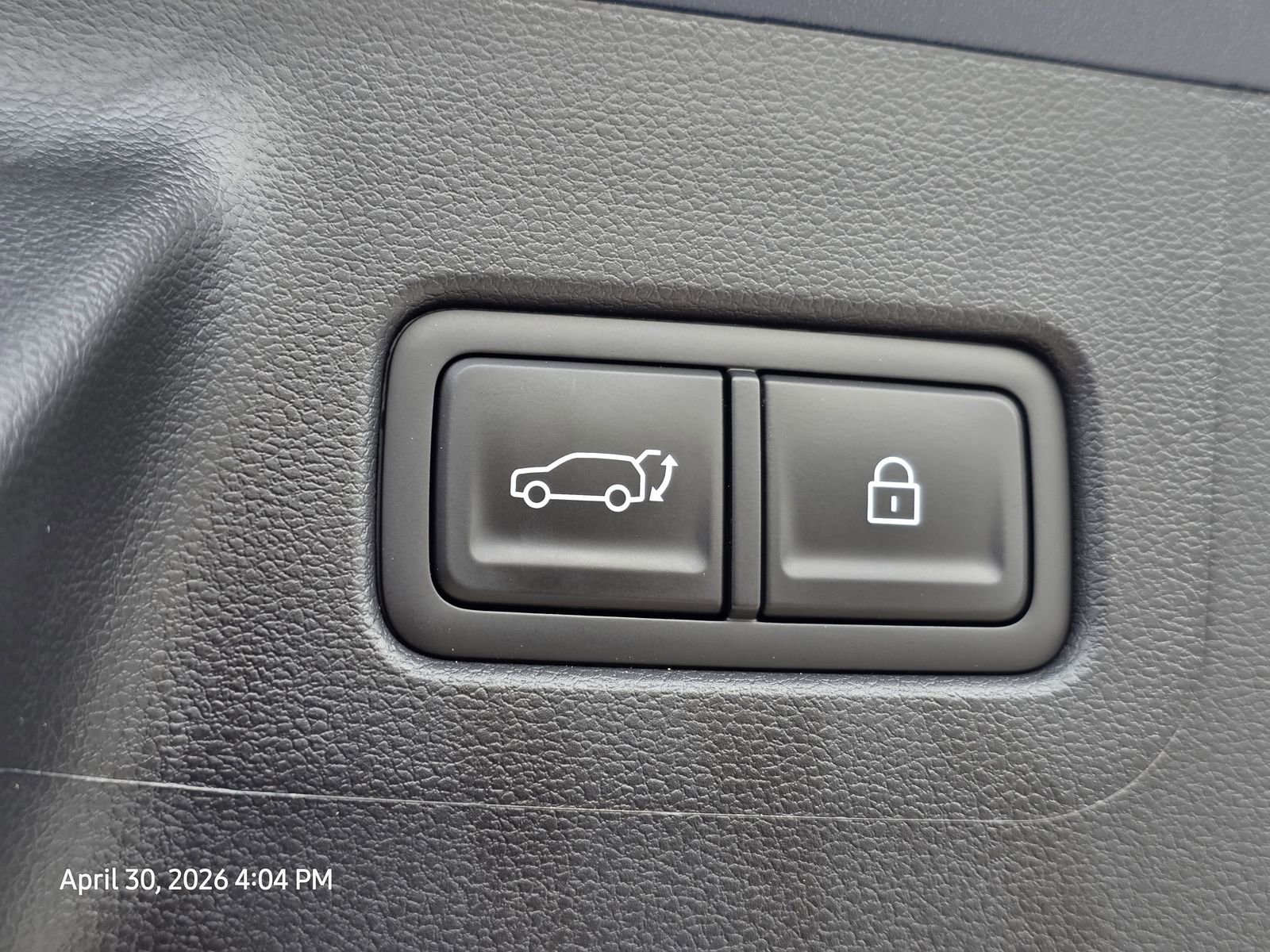 Used 2026 Hyundai Santa Fe SEL FWD image 18
