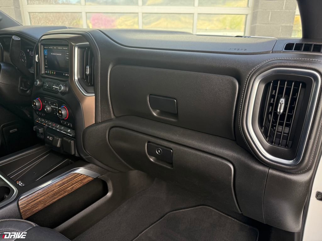 Used 2019 Chevrolet Silverado 1500 High Country w/ Technology Package image 23