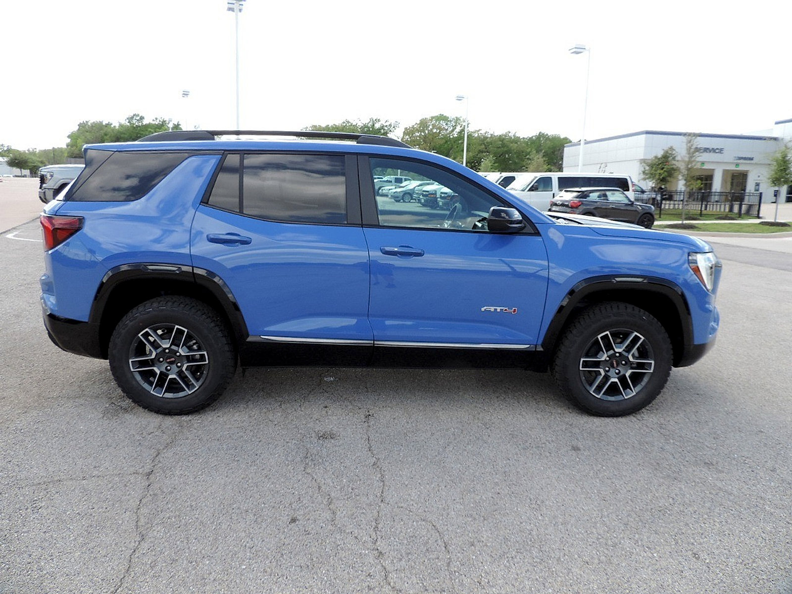New 2026 GMC Terrain AT4 AWD/4WD image 4