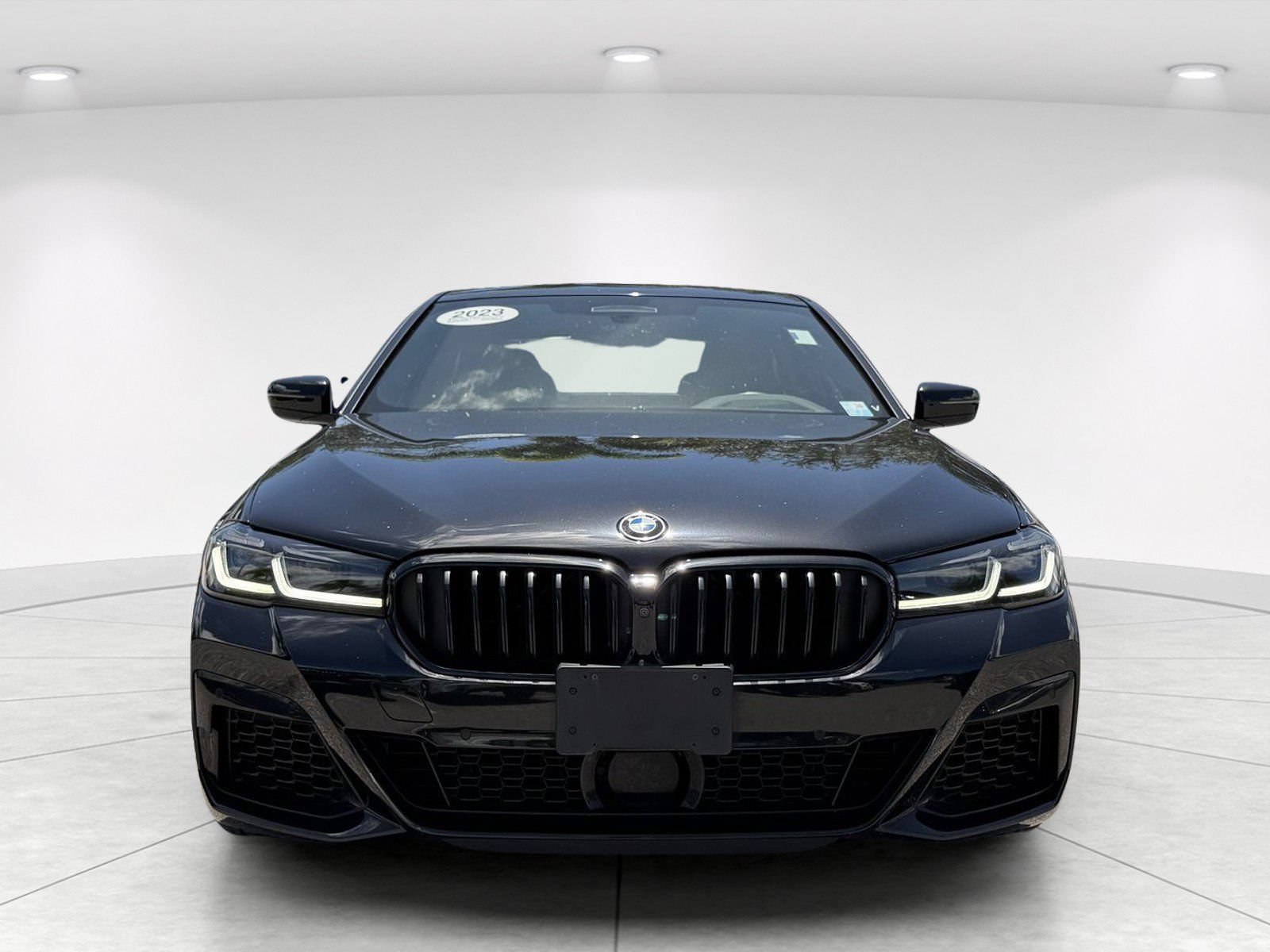 Used 2023 BMW M550i xDrive w/ Executive Package AWD/4WD image 8