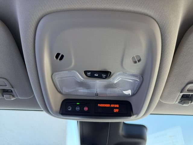 Used 2023 Buick Encore GX Preferred w/ Cold Weather Comfort Package AWD/4WD image 31