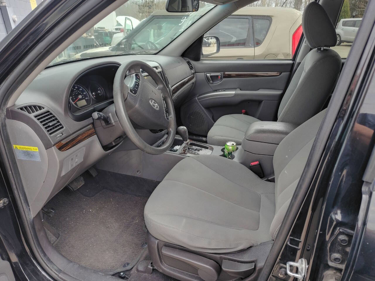 Used 2010 Hyundai Santa Fe GLS image 5