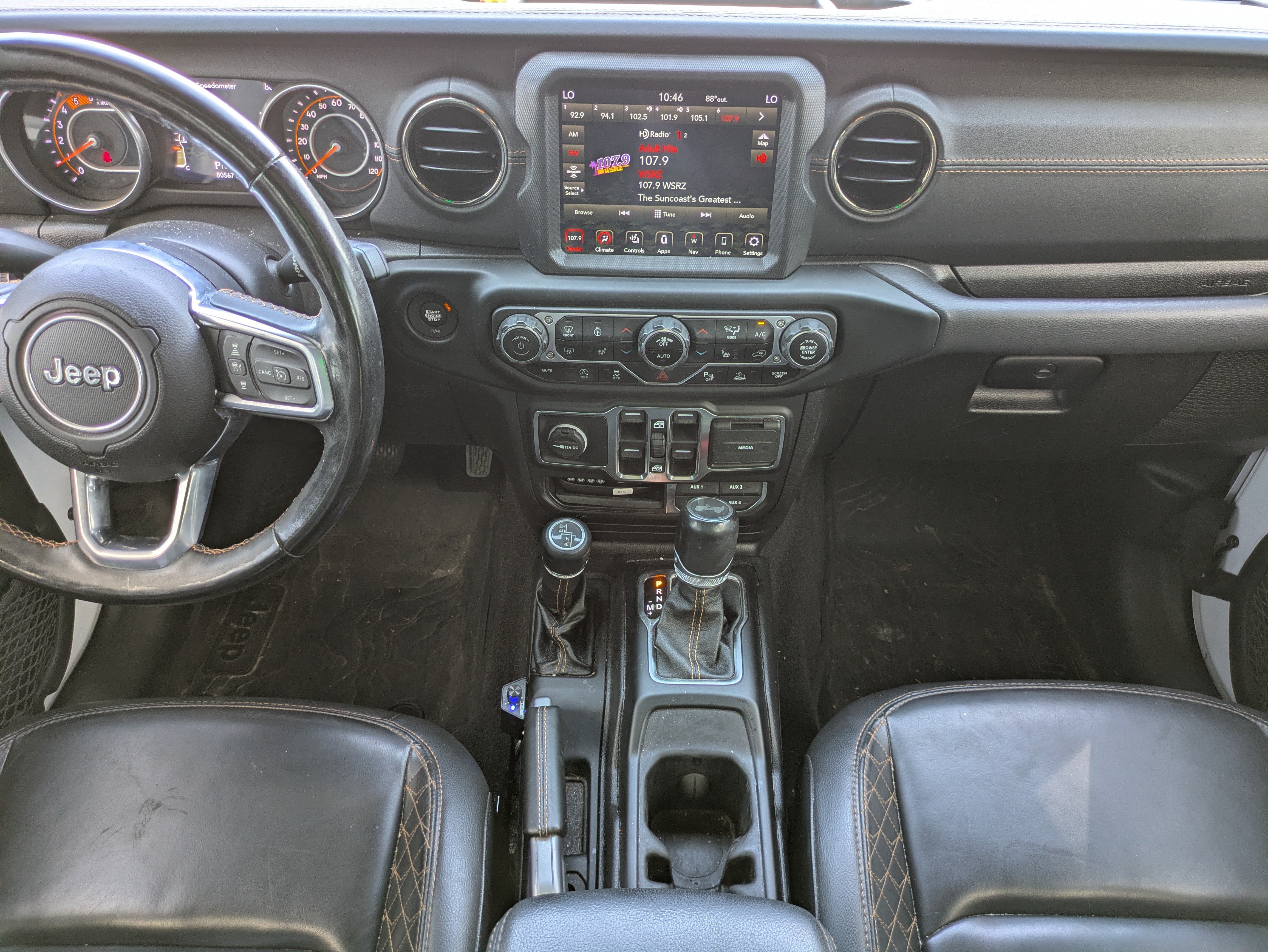 Used 2021 Jeep Wrangler Unlimited Sahara AWD/4WD image 33