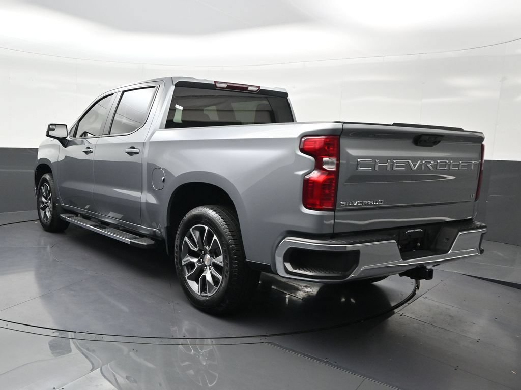 Used 2024 Chevrolet Silverado 1500 LT RWD image 3