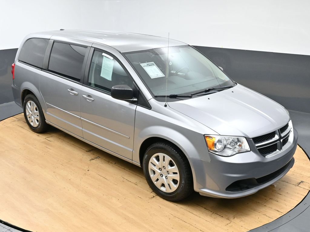 Used 2017 Dodge Grand Caravan SE w/ Power Window Group FWD image 38