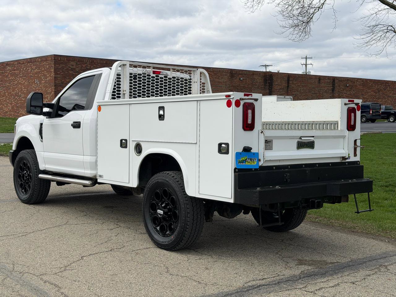 Used 2019 Ford F250 XL image 4