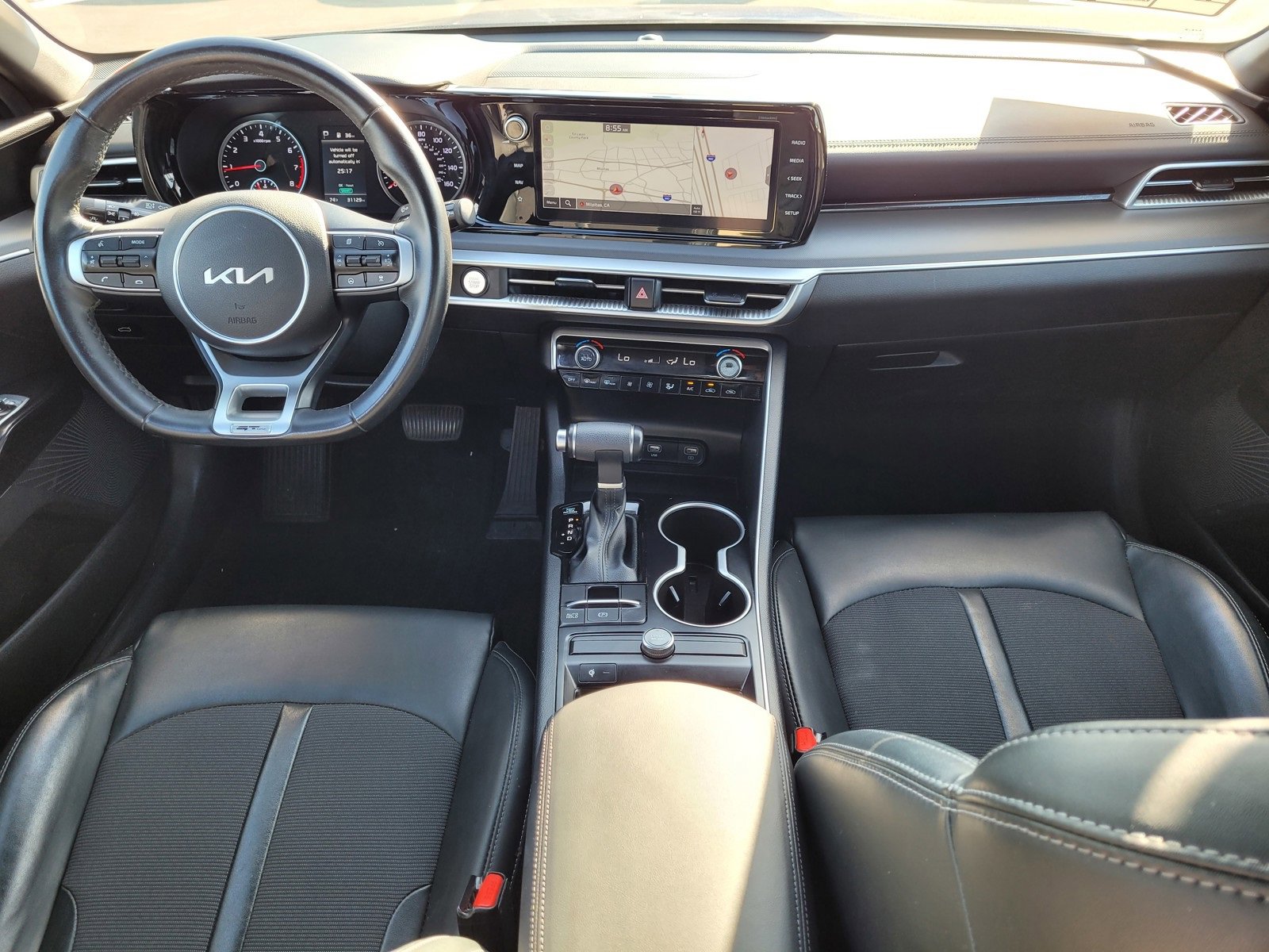 Used 2023 Kia K5 GT-Line image 10