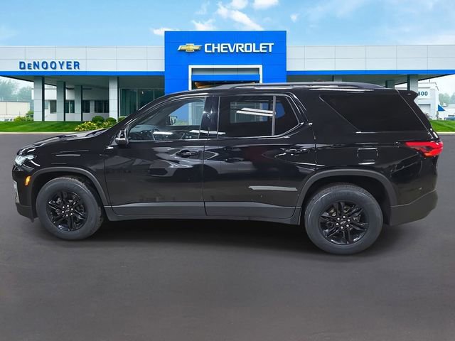 Used 2023 Chevrolet Traverse LT w/ Midnight/Sport Edition image 11