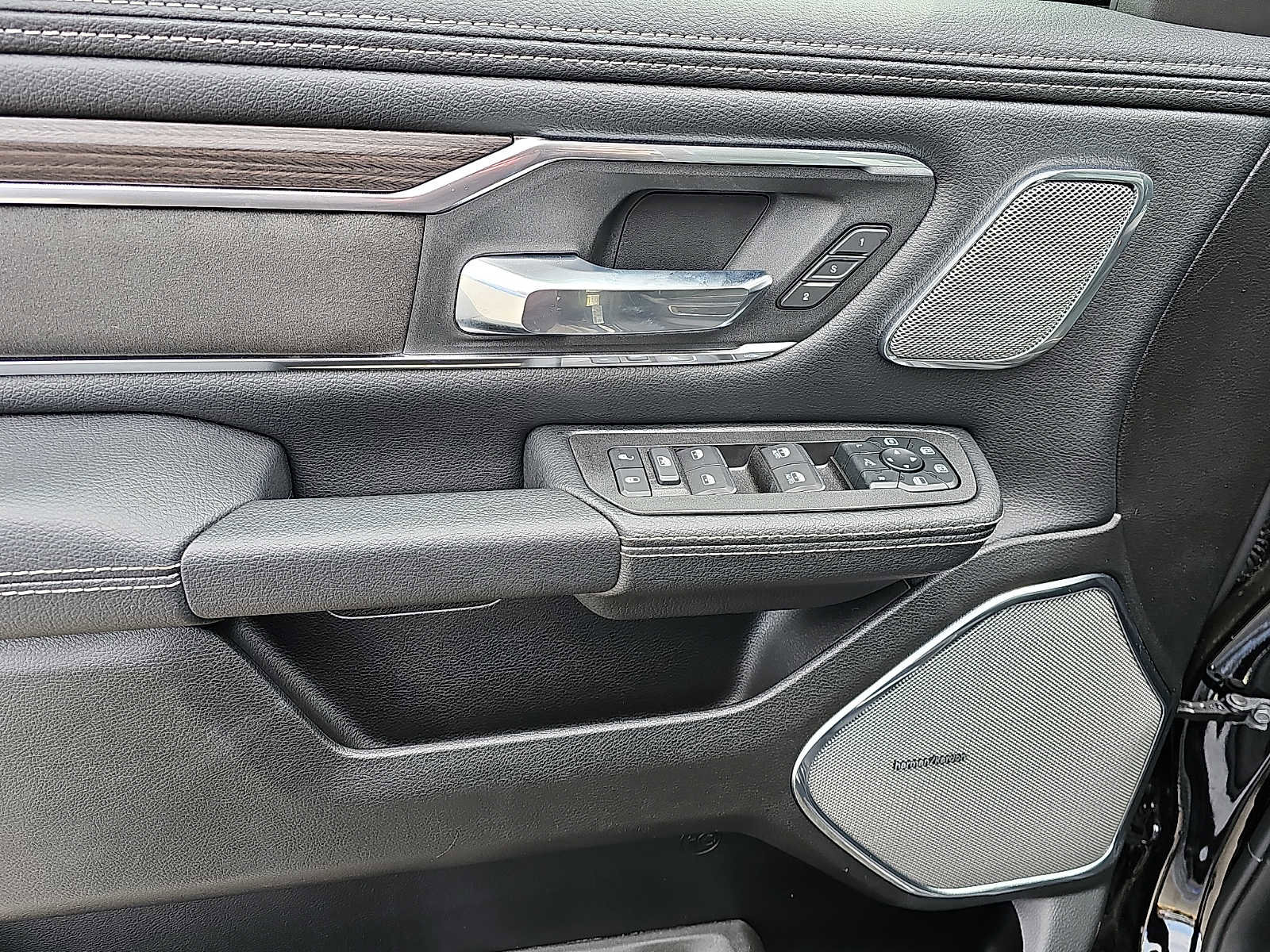 New 2026 RAM 1500 Laramie w/ Advanced Safety Group II image 8