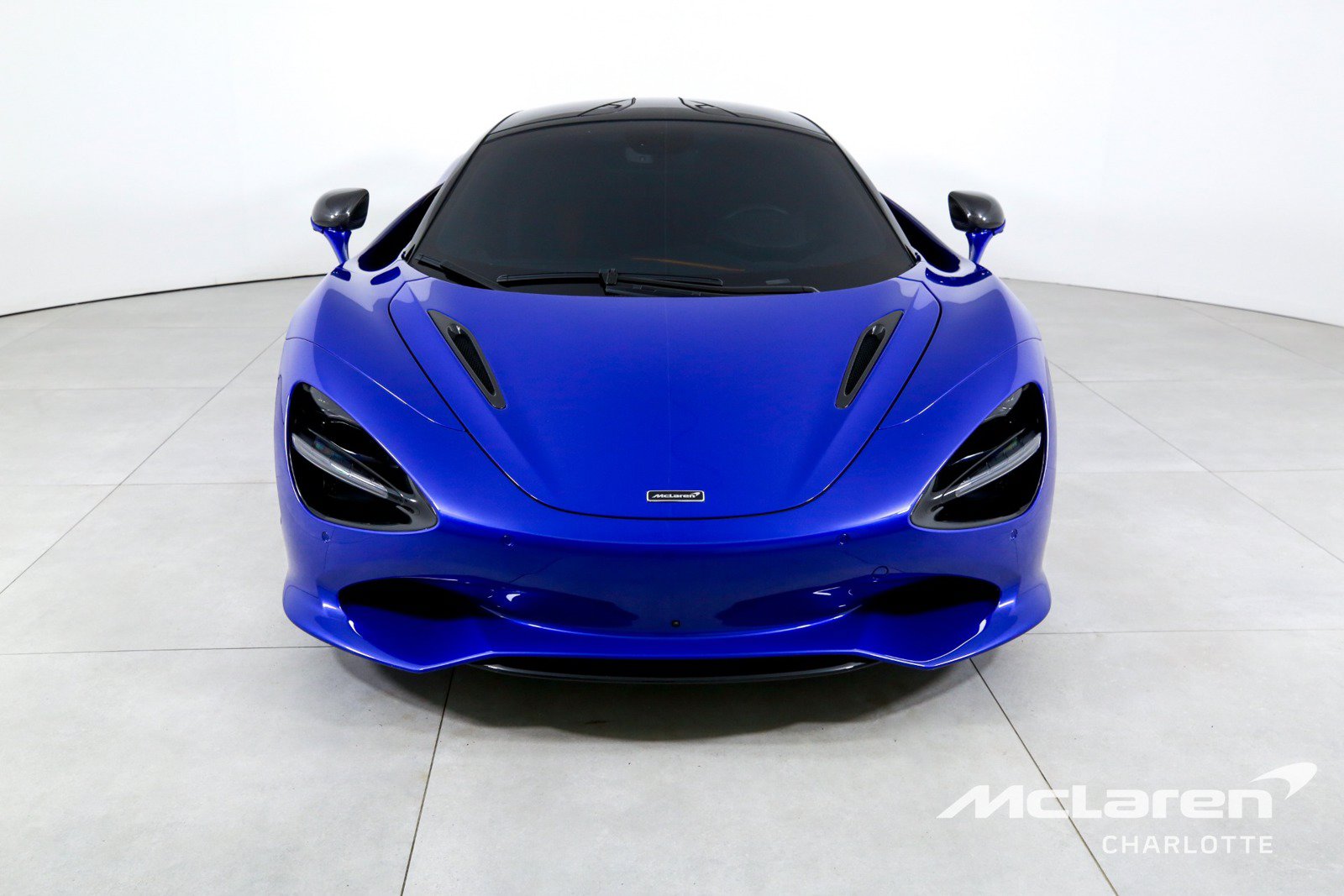 Used 2025 McLaren 750S RWD image 4