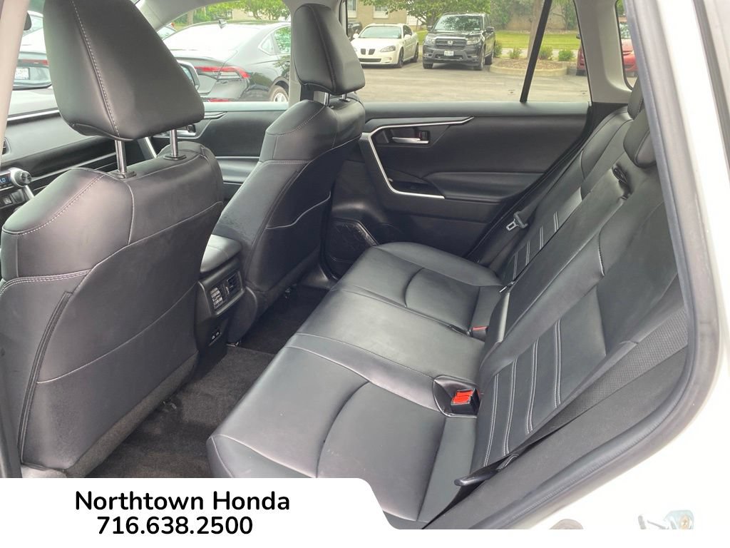 Used 2023 Toyota RAV4 XLE Premium AWD/4WD image 15