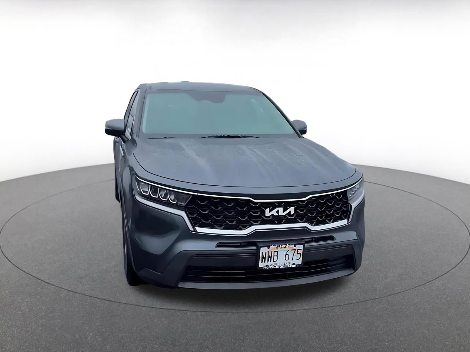 Used 2023 Kia Sorento LX image 4