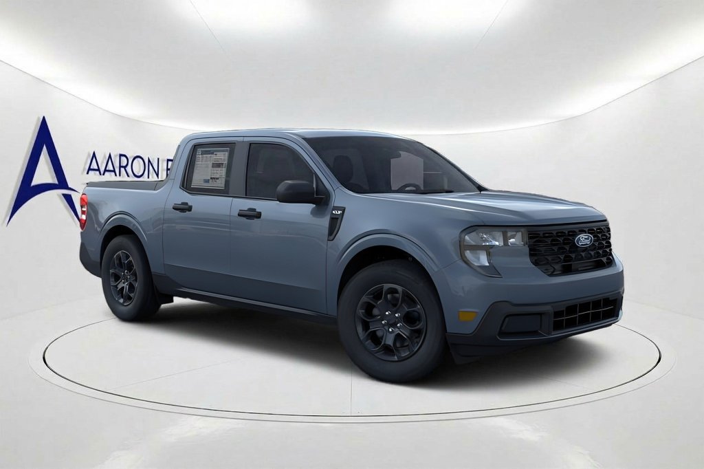 New 2026 Ford Maverick XLT FWD image 8