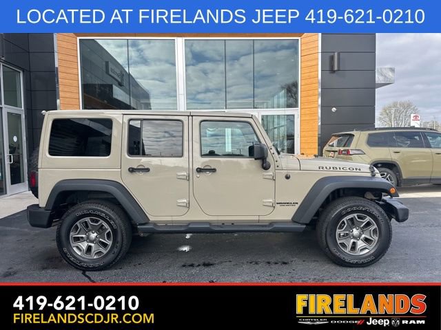 Used 2017 Jeep Wrangler Unlimited Rubicon w/ Connectivity Group AWD/4WD image 11