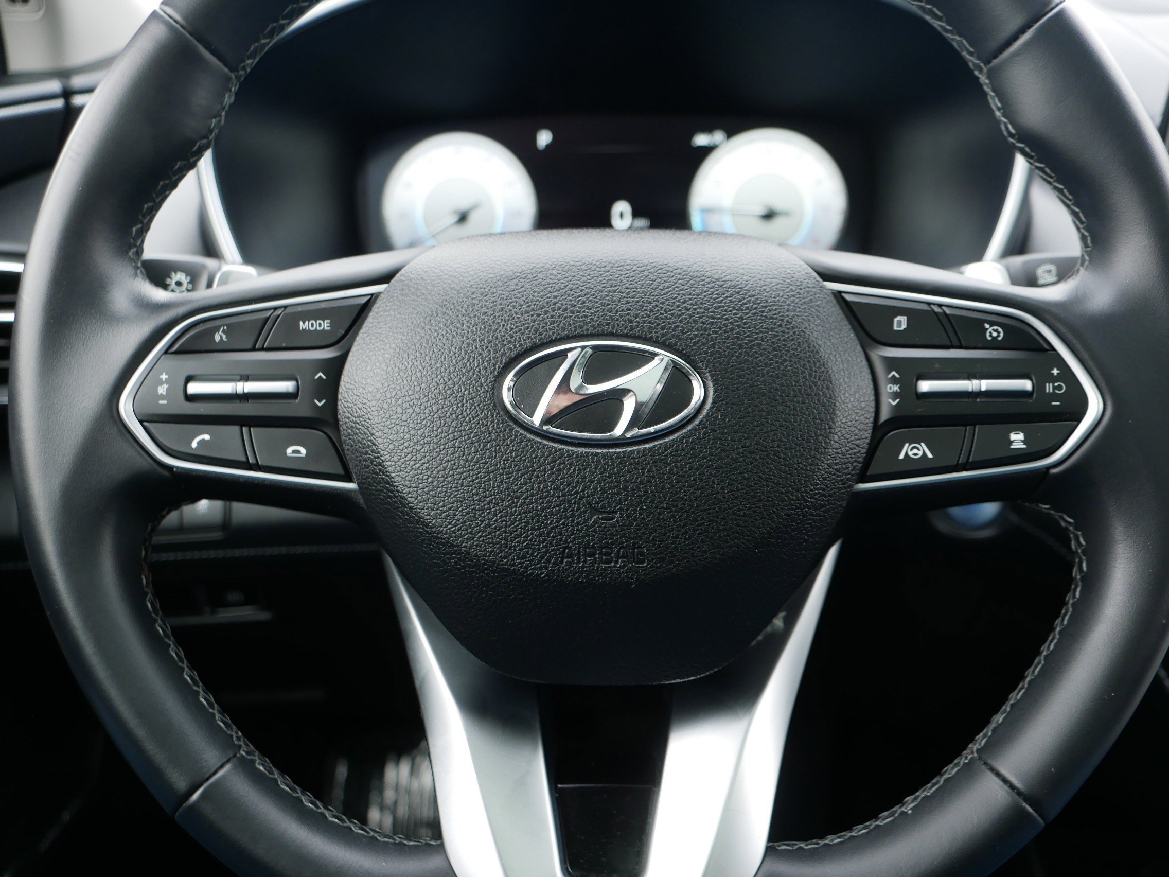 Certified 2023 Hyundai Santa Fe SEL w/ Premium Package image 25