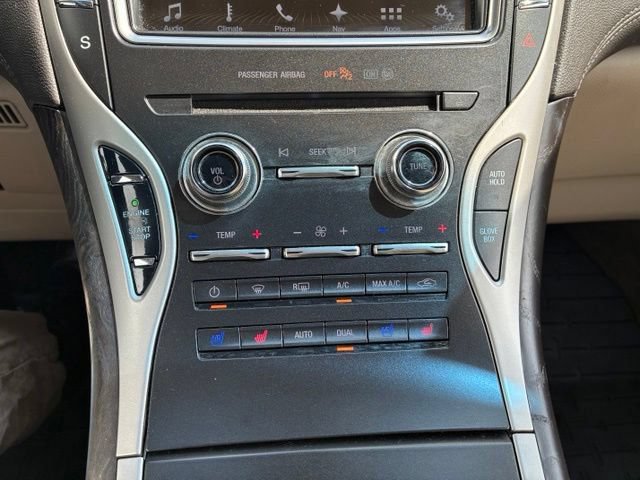 Used 2017 Lincoln MKX Reserve AWD/4WD image 25