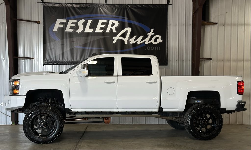 Used 2017 Chevrolet Silverado 2500 LTZ w/ Duramax Plus Package image 33