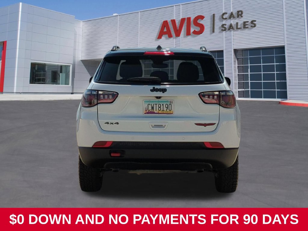 Used 2025 Jeep Compass Trailhawk AWD/4WD image 7