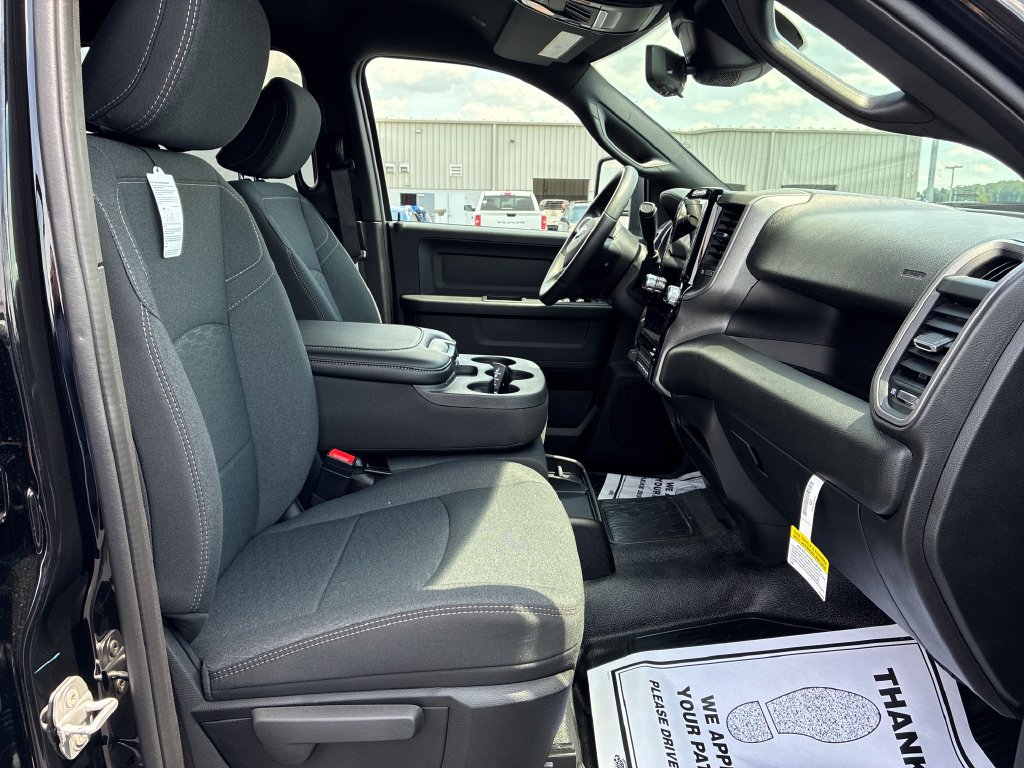 New 2026 RAM 3500 Tradesman AWD/4WD image 15
