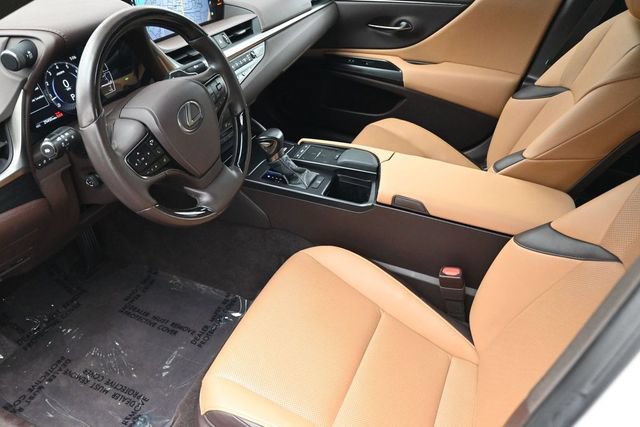 Used 2021 Lexus ES 350 w/ Premium Package FWD image 18