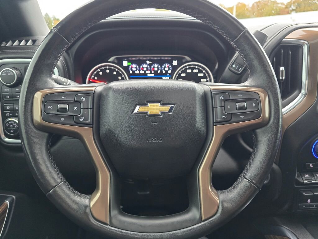 Used 2021 Chevrolet Silverado 1500 High Country w/ Technology Package image 27
