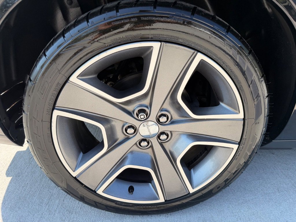 Used 2012 Dodge Challenger R/T image 24