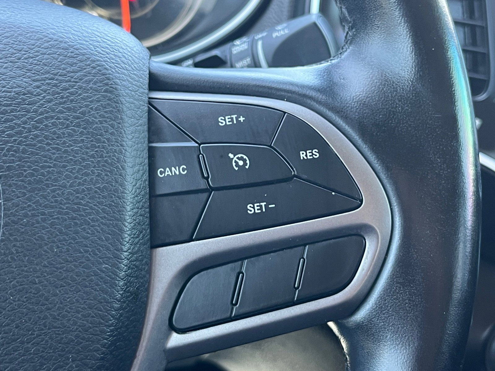 Used 2021 Jeep Cherokee Latitude Lux FWD image 19