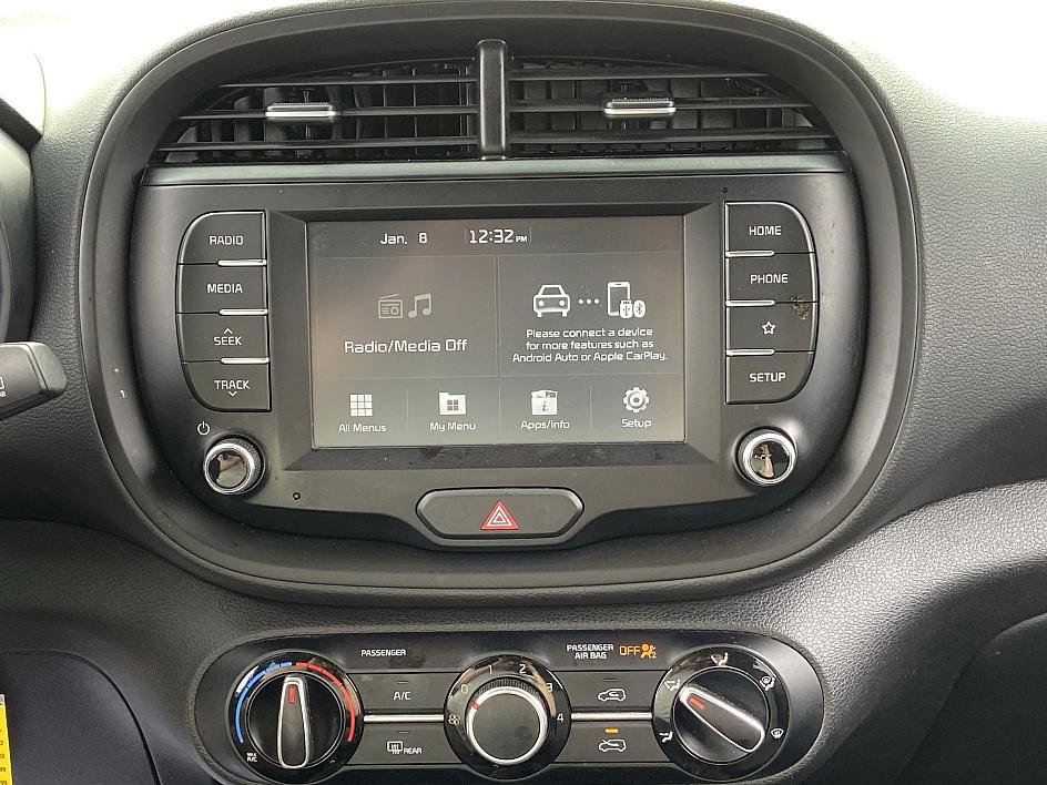 Used 2021 Kia Soul LX image 13