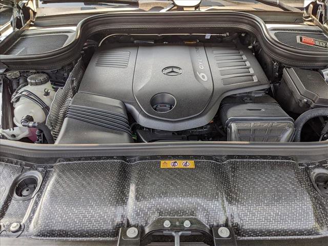 Certified 2025 Mercedes-Benz GLE 450 4MATIC image 18