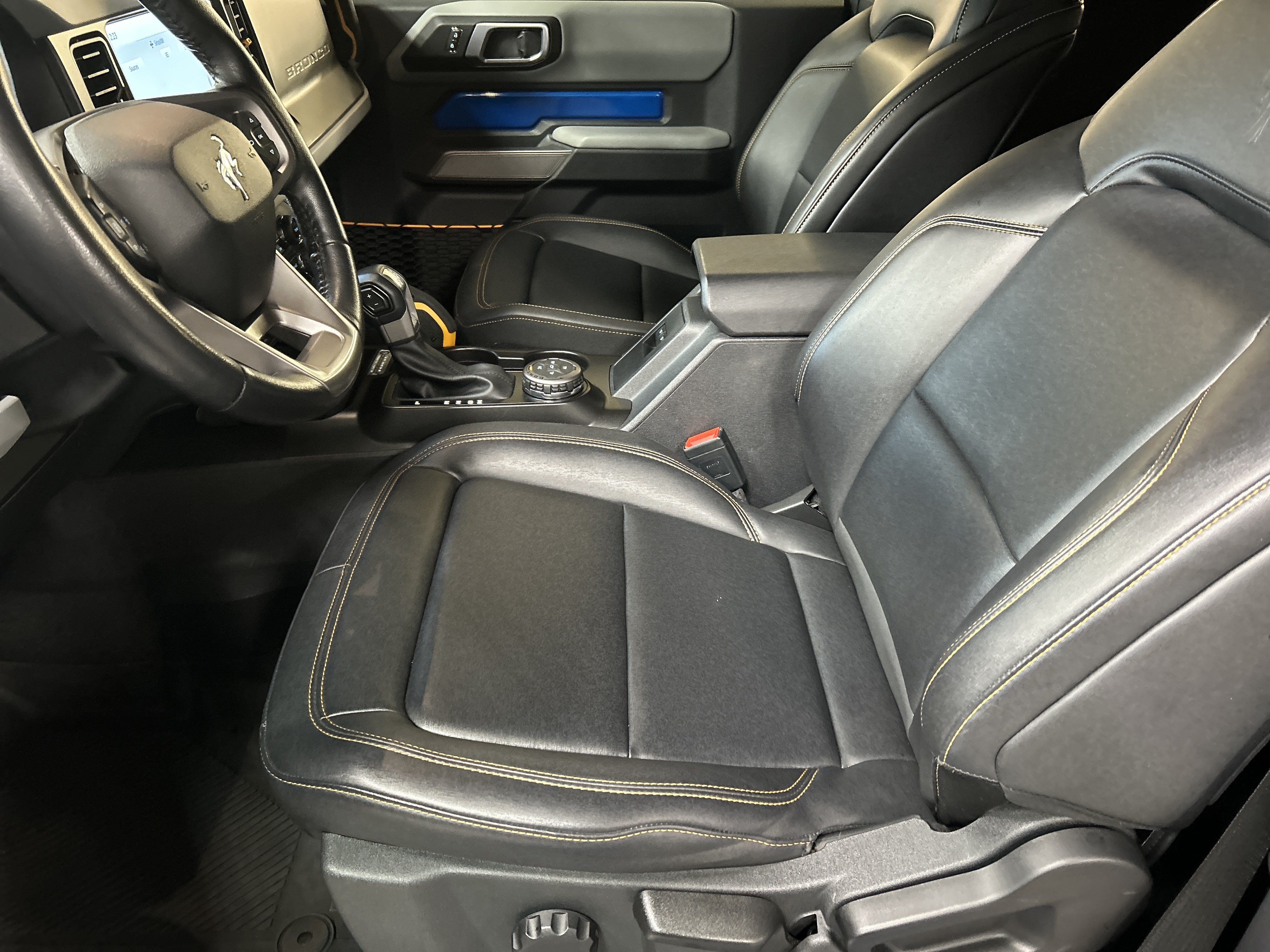 Used 2022 Ford Bronco Badlands AWD/4WD image 16