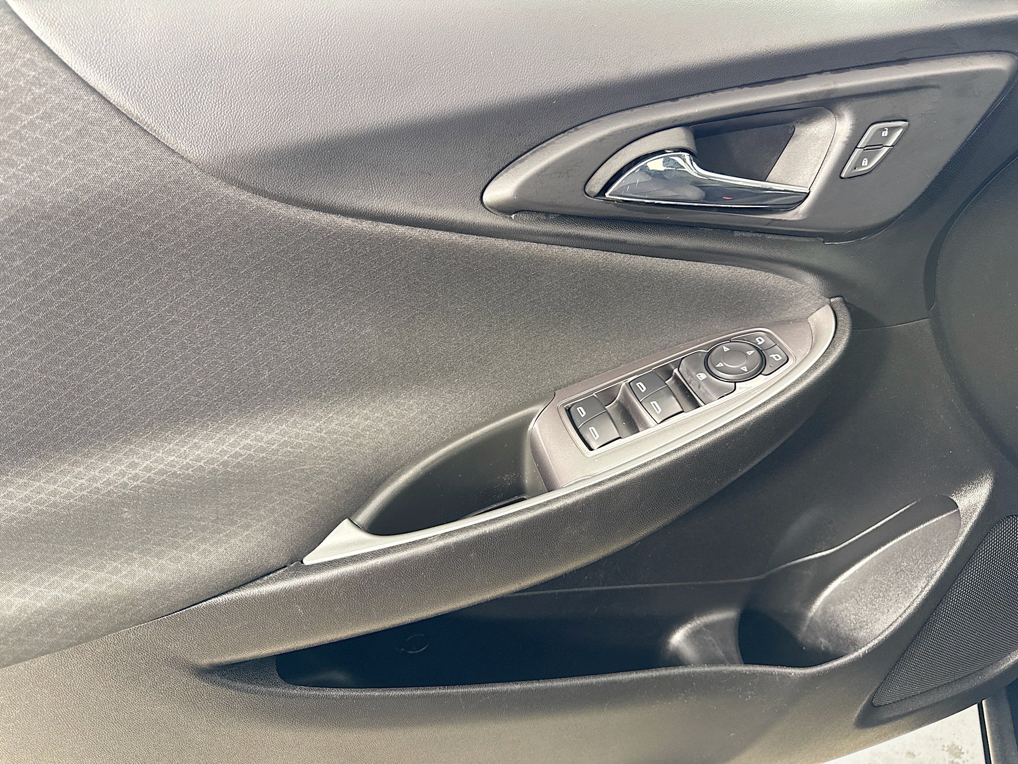 Used 2023 Chevrolet Malibu LS FWD image 20
