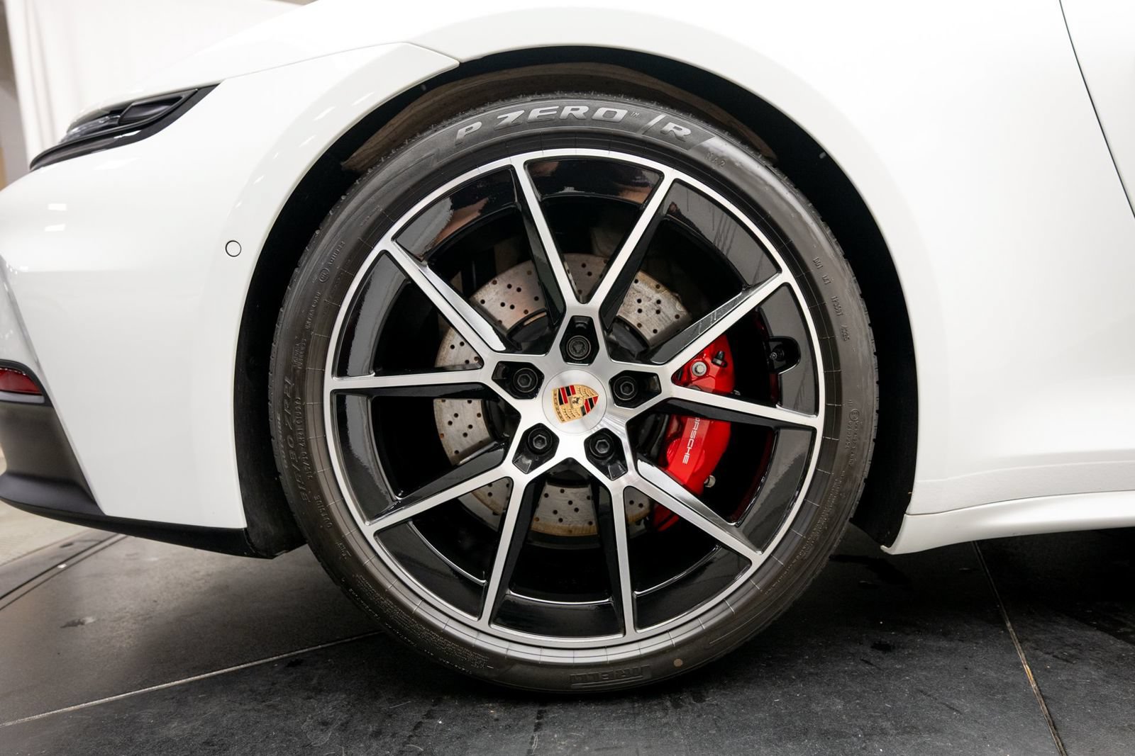 Used 2026 Porsche 911 Targa 4 GTS AWD/4WD image 43