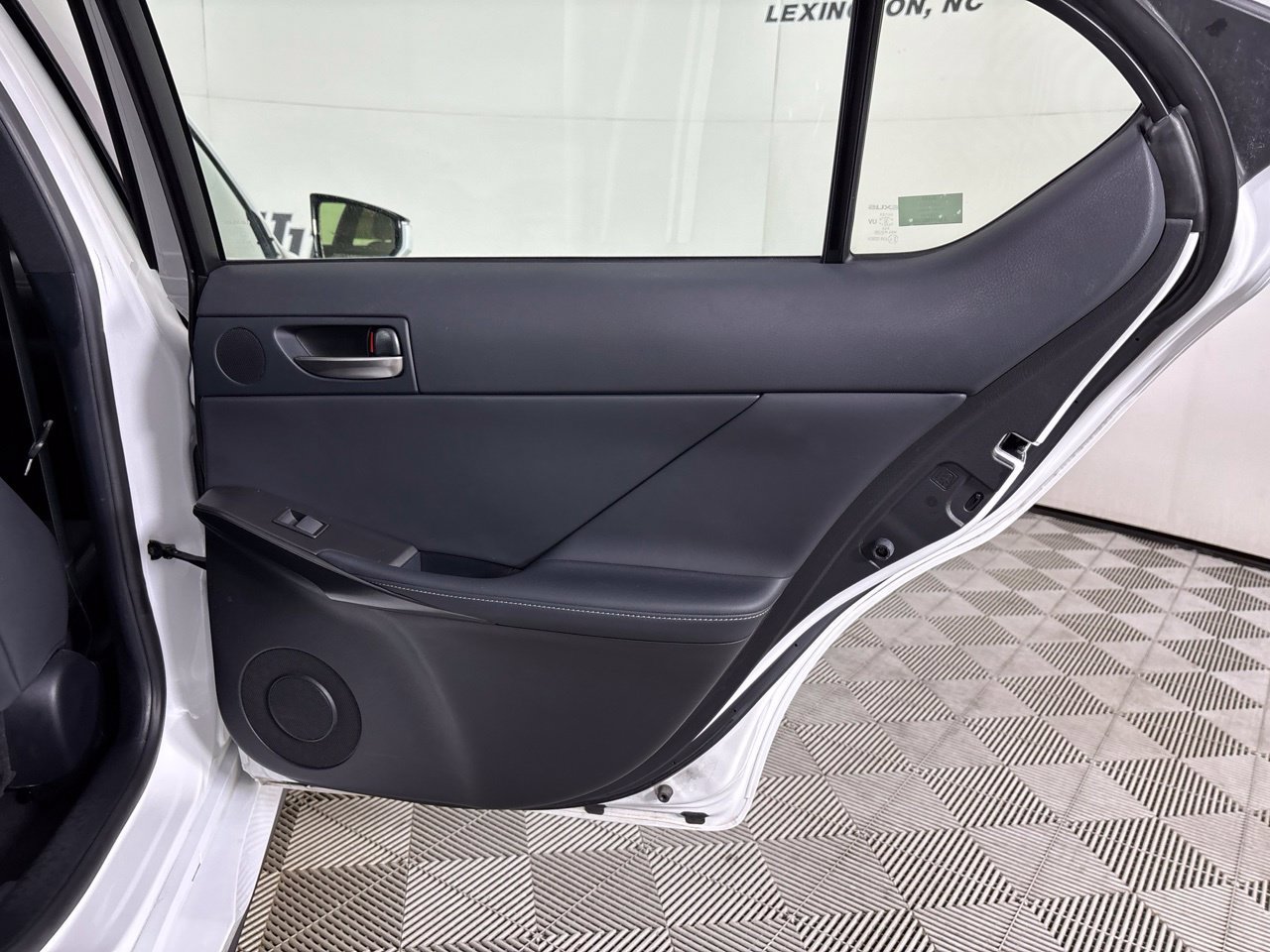 Used 2023 Lexus IS 350 F Sport RWD image 29