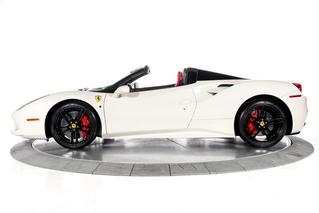 Certified 2018 Ferrari 488 Spider RWD image 3