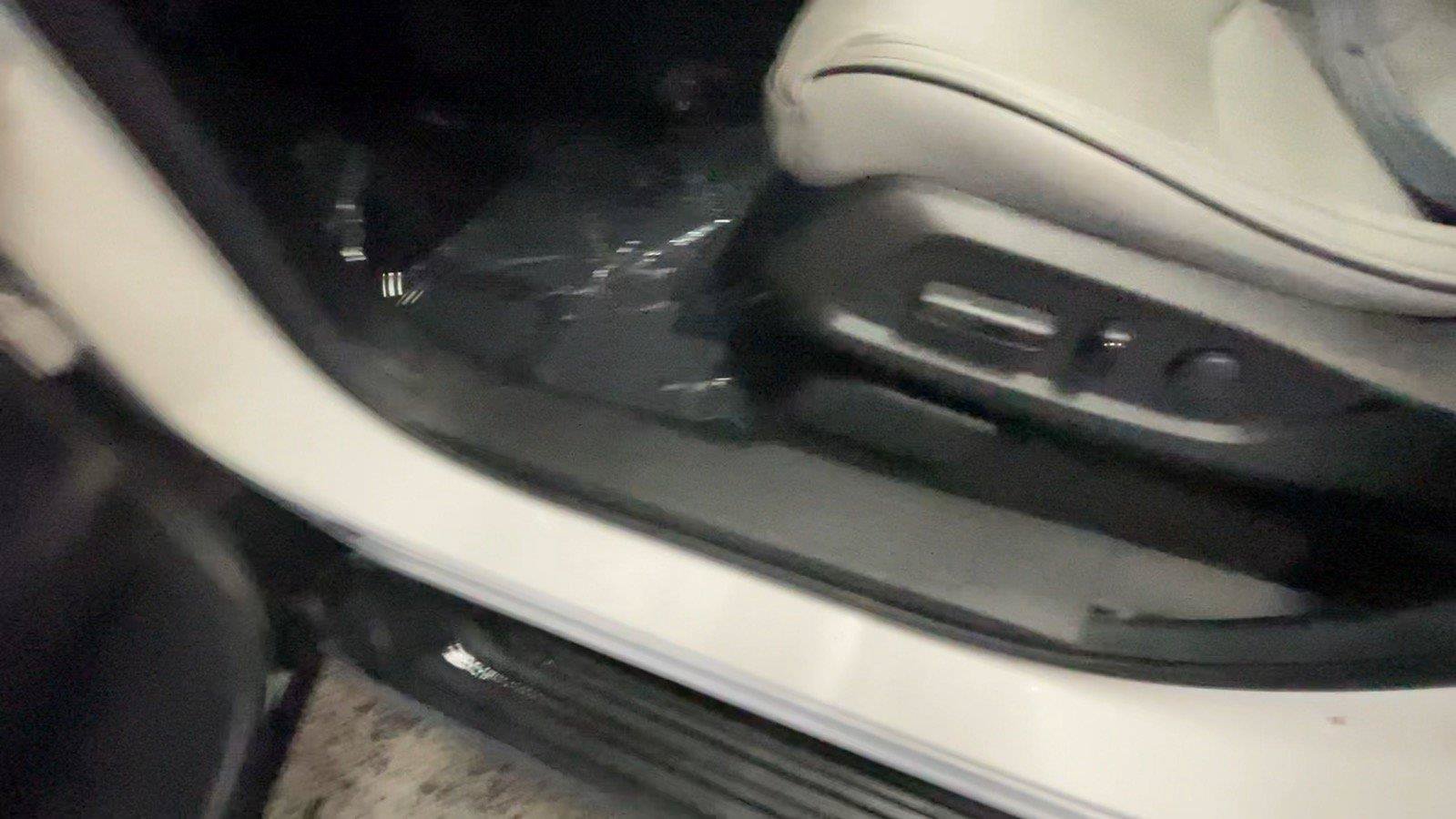 Used 2025 Honda Pilot Elite image 30
