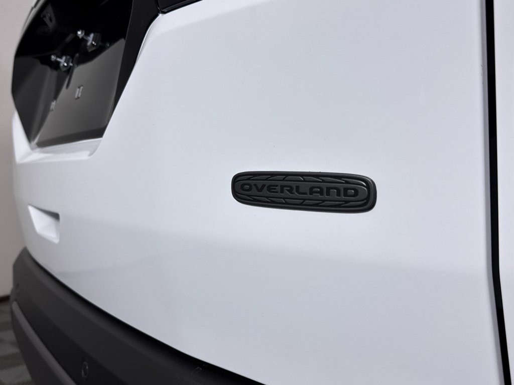 New 2026 Jeep Cherokee Overland w/ Advanced Pro Tech Group AWD/4WD image 33