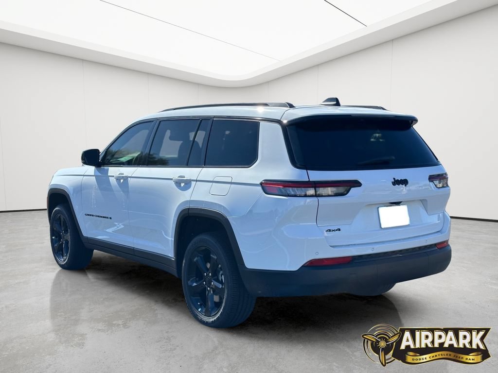 New 2025 Jeep Grand Cherokee L Altitude AWD/4WD image 7
