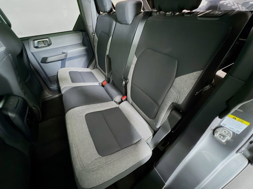 Used 2023 Ford Bronco Big Bend w/ Sasquatch Package image 22
